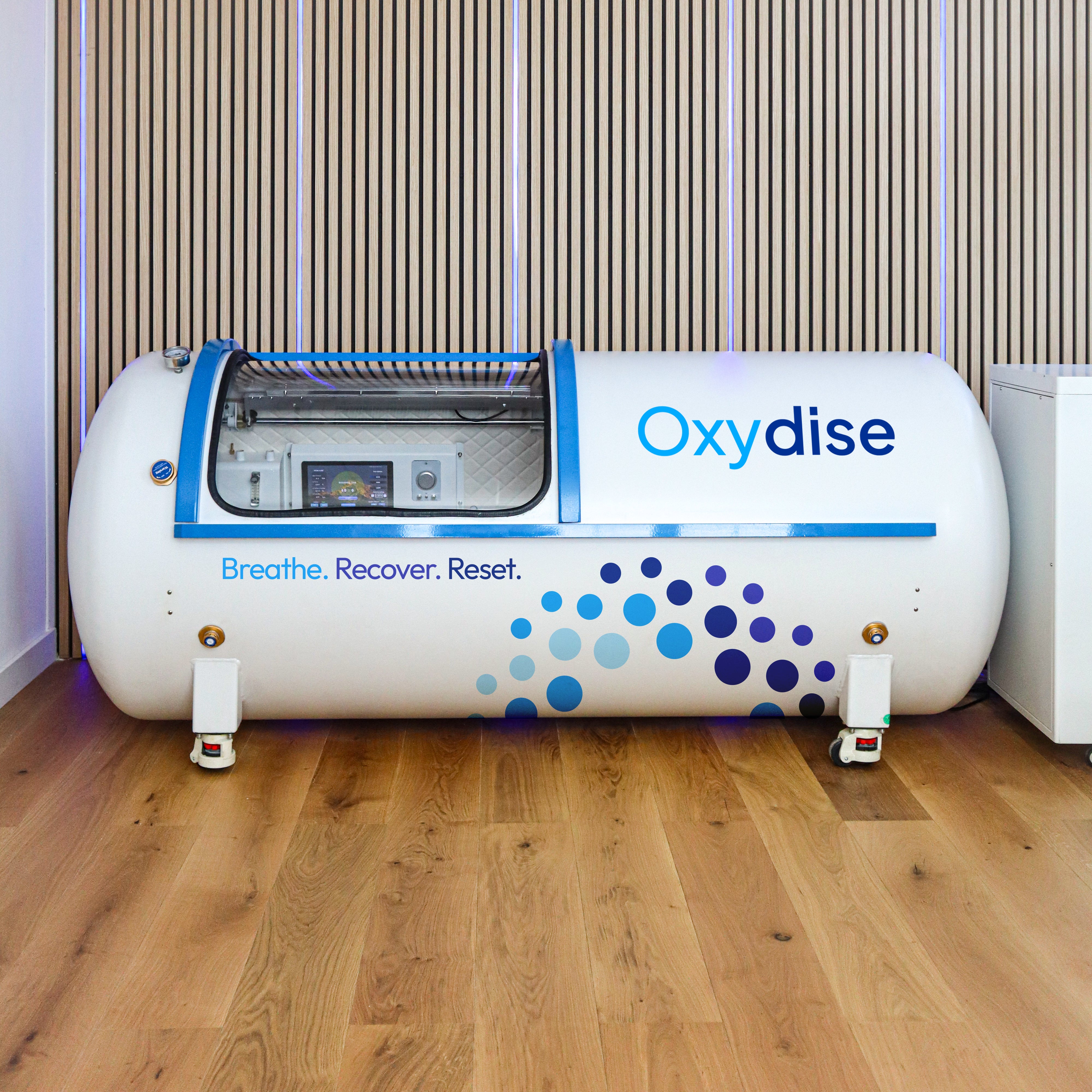 Hardshell Lying Chamber: 2 ATA for sale UK – Oxydise: Hyperbaric ...